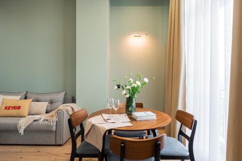 Apartment KeyGo #0096 comfort and coziness in the city
