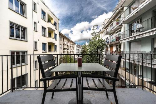 Nice 1 BR flat city center near lake - D7
