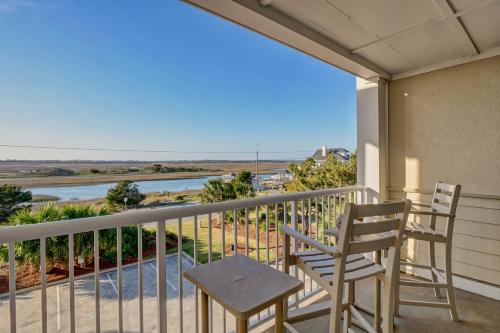 Μπαλκόνι ή βεράντα στο Had 2 Be by Sea Scape Properties