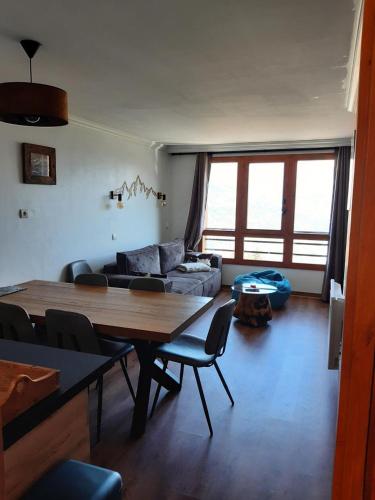 Photo de la galerie de l'établissement Résidence La Marelle et Le Rami - maeva Home - Appartement au pied des pistes vue montagne 3 pièces 7 personnes - Prestige - super Home MAE-0161, à La Plagne Tarentaise