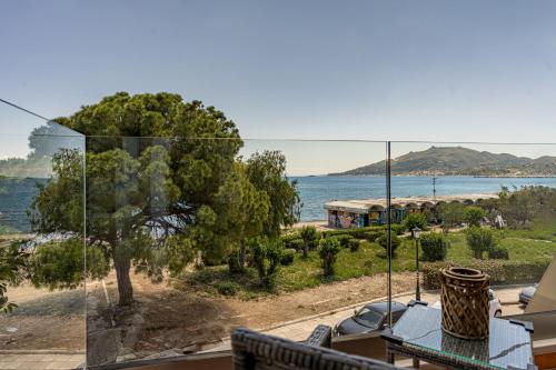Ocean Perl Rooms