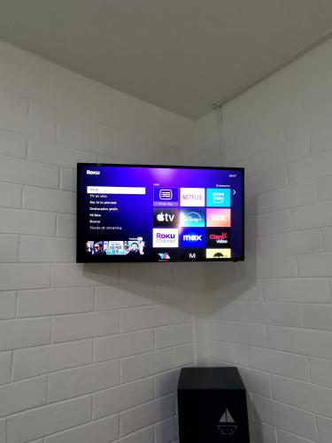 Mitico El Castilloにあるテレビまたはエンターテインメントセンター