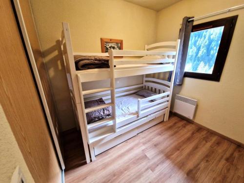 Photo de la galerie de l'établissement Chalets Du Thabor - 2 pièces 5 personnes idéalement situé MAE-2977, à Modane