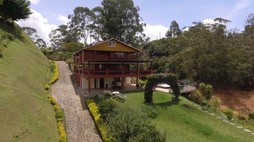 Zahrada ubytování Finca con jacuzzi a 15min de Guatape