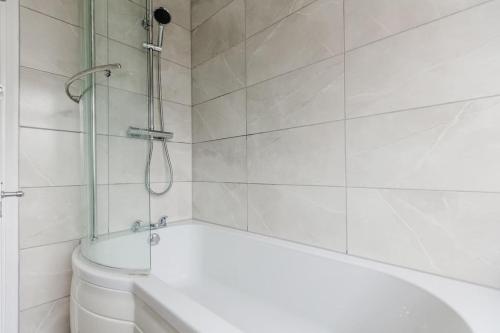 Bilik mandi di Hullidays Willerby house- East Riding