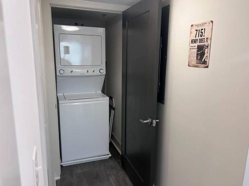 Φωτογραφία από το άλμπουμ του Free Parking! Comfy 1Bedroom Unit! 10 min to Midtown & 1 Mile To Braves Truist Park! στην Ατλάντα