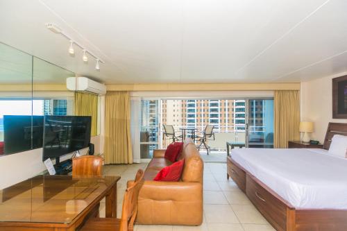 Ilikai Tower 1342 Lagoon View 1BR_2