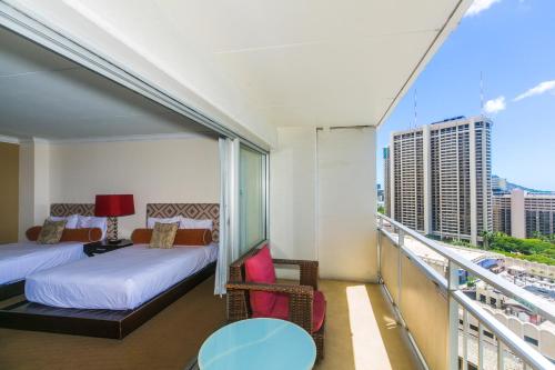 Ilikai Tower 1812 Lagoon View 1BR_2