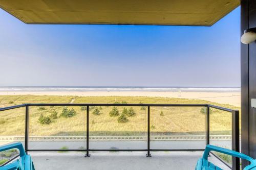 Balkoni atau teres di Sand and Sea Condos