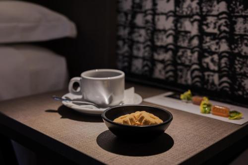 Jídlo v hotelu nebo okolí