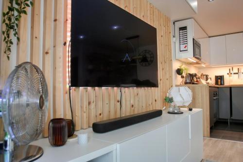 Photo de la galerie de l'établissement Aquarelle home, à Corbeil-Essonnes