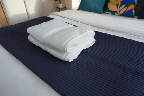 Luxury Rooms - Pick a Room - Free Parking & Kitchen Access, Near Etihad Stadium, The Coop Live & Piccadilly Station, Manchester photo 48