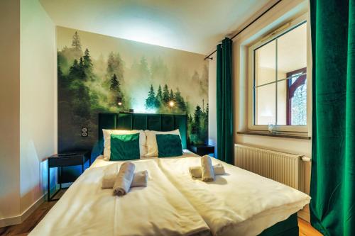 Posteľ alebo postele v izbe v ubytovaní Turmalin K2 - Apartament Rodzinny - Prywatna SAUNA