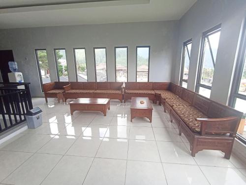Гостиная зона в Hotel Agro Tawangmangu
