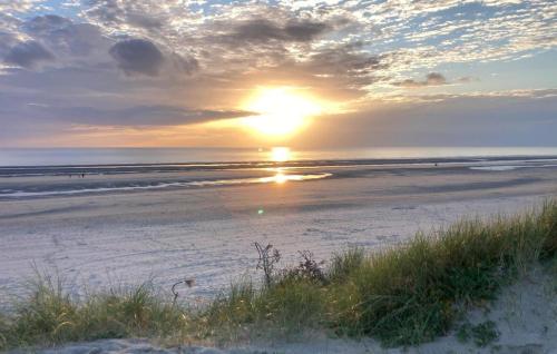 Pet Friendly Apartment In Berck Plage