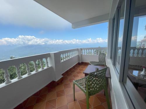 Balkón nebo terasa v ubytování Hotel Himalayan Villa
