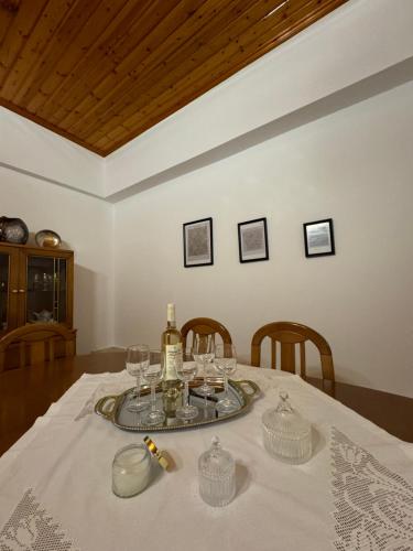 Gallery image of TRADITIONAL HOUSE IN THE VILLAGE in Makrochóra