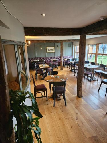 Gallery image of FoxandMaple in Wickwar