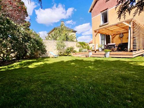 Grande maison de charme avec jardin