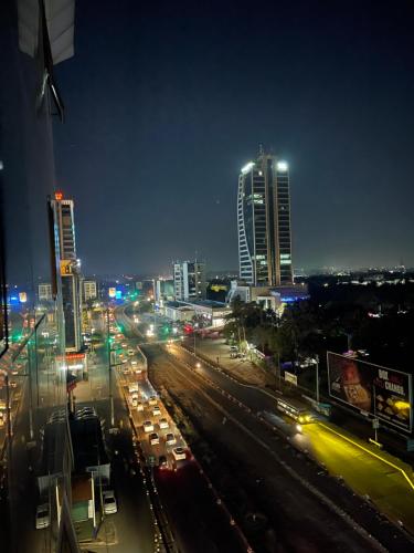 Γενική άποψη της πόλης Νταρ ες Σαλάμ ή θέα της πόλης από  αυτό το διαμέρισμα