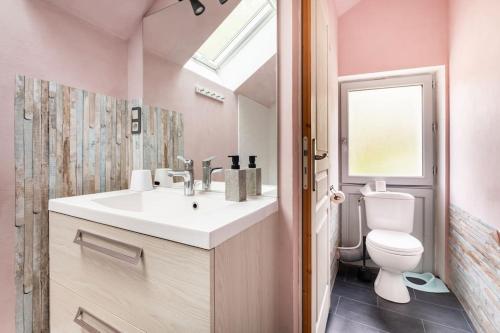 Bilik mandi di Gite Nature Loire et Châteaux 3*