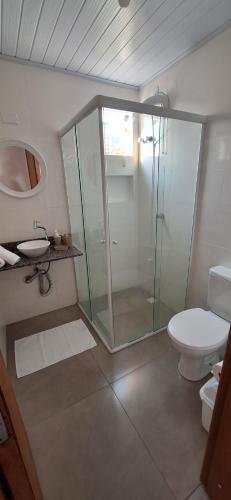 Φωτογραφία από το άλμπουμ του Suíte com AR BWC Privativo poucos metros da Vila Germânica Oktoberfest σε Blumenau