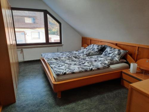 Katil atau katil-katil dalam bilik di Ferienwohnung im schönen Brohltal
