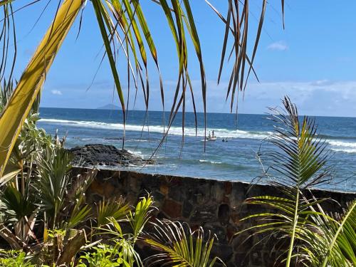 Φωτογραφία από το άλμπουμ του Face à L Ocean σε Poste Lafayette