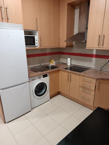 Nhà bếp/bếp nhỏ tại Aparsol Apartments