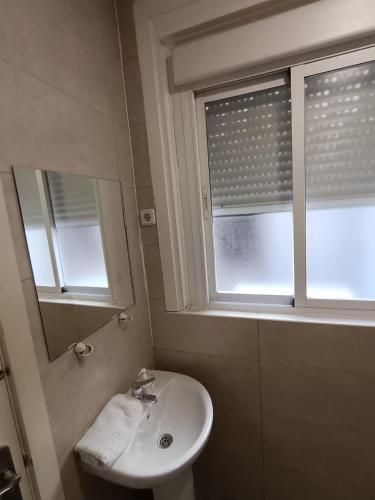 Phòng tắm tại Aparsol Apartments