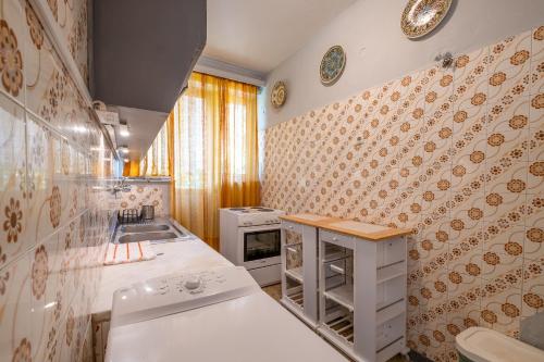 Very comfortable, close to Acropolis