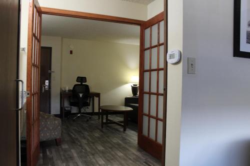 Foto da galeria de AmericInn by Wyndham Windsor Ft. Collins em Fort Collins