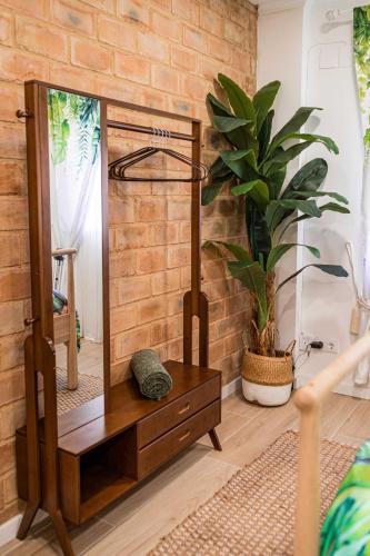 Artistic flat next to Ruzafa Welcome to the Jungle
