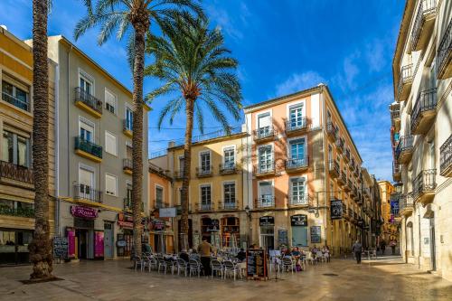 110m KKARA 3BR 2BA central Plaza Nueva view apt