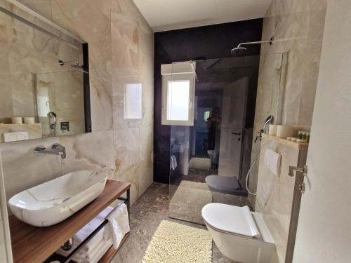 Family-friendly apartments with swimming pool Podstrana, Split - 23526