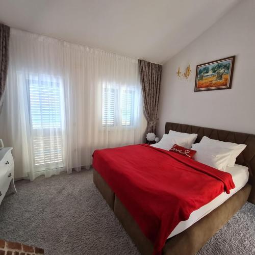Family-friendly apartments with swimming pool Podstrana, Split - 23526