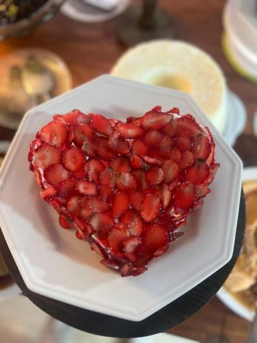 Makanan di atau berdekatan inn ini
