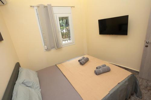 Μια τηλεόραση ή/και κέντρο ψυχαγωγίας στο Cozy corner