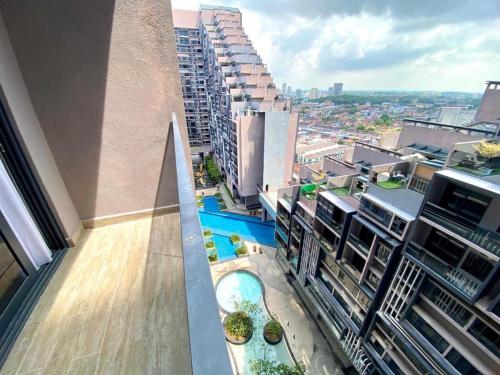 a view of a city from the top of a building at Imperio Residence by Savoír in Melaka