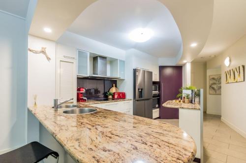 Una cocina o zona de cocina en Pavillions 400