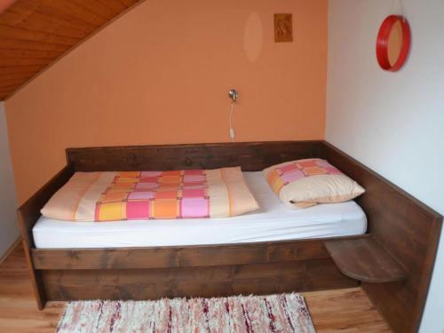 Ένα ή περισσότερα κρεβάτια σε δωμάτιο στο Appealing apartment in Bavaria