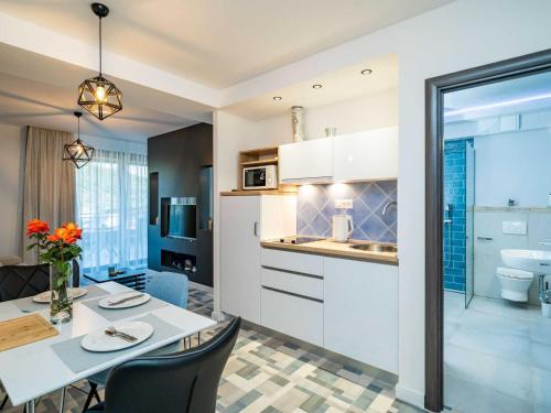 Apartments Villa Arcadia - Studio Apartment with Terrace and Sea View