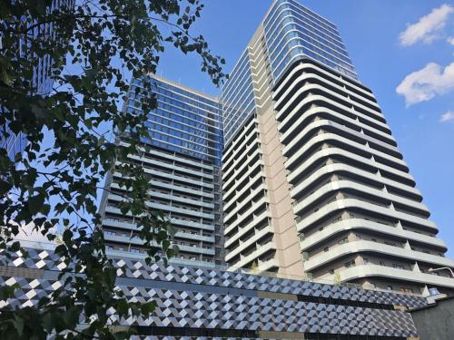 URBAN APARTMENTS GLOBAL PREMIUM, 10th Floor No 05, Free Garage, Self Check-in, No Deposit