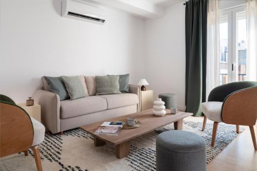 Magno Apartments Real de la Carretería