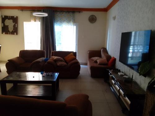 Χώρος καθιστικού στο Mtwapa luxury 3Bd
