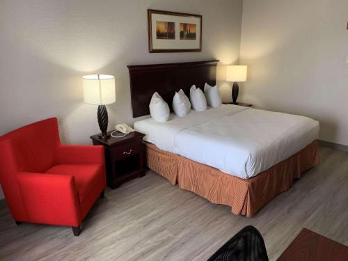Country Inn & Suites by Radisson, Jacksonville West, FL Image