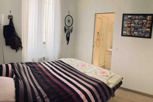 Cozy Flat, 5 mins from metro, 1 bedroom