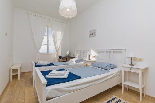 Sea View Apartment Beatrice by Irundo