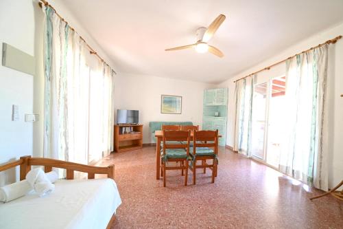 Afbeelding uit fotogalerij van S'Olivera in Es Pujols