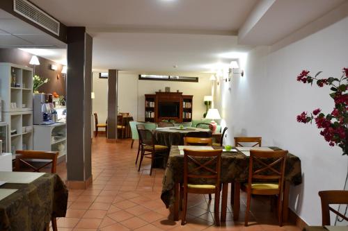 I AM La Posada Hotel and Apartment photo 270